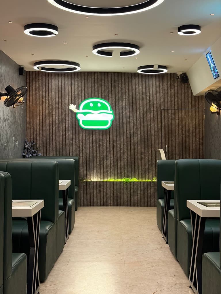 Premium interiors with HI BUN CAFE branding